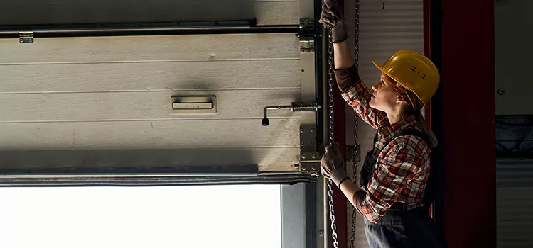 Addressing Common Garage Door Stoppage Issues in East Palo Alto, CA